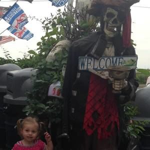 Meet your Posher, Caroline